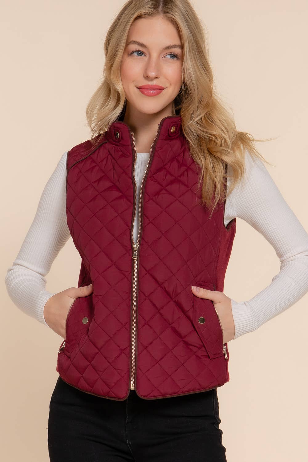 Suede Piping Detail Rib Quilted Padding Vest: WHT-white / L