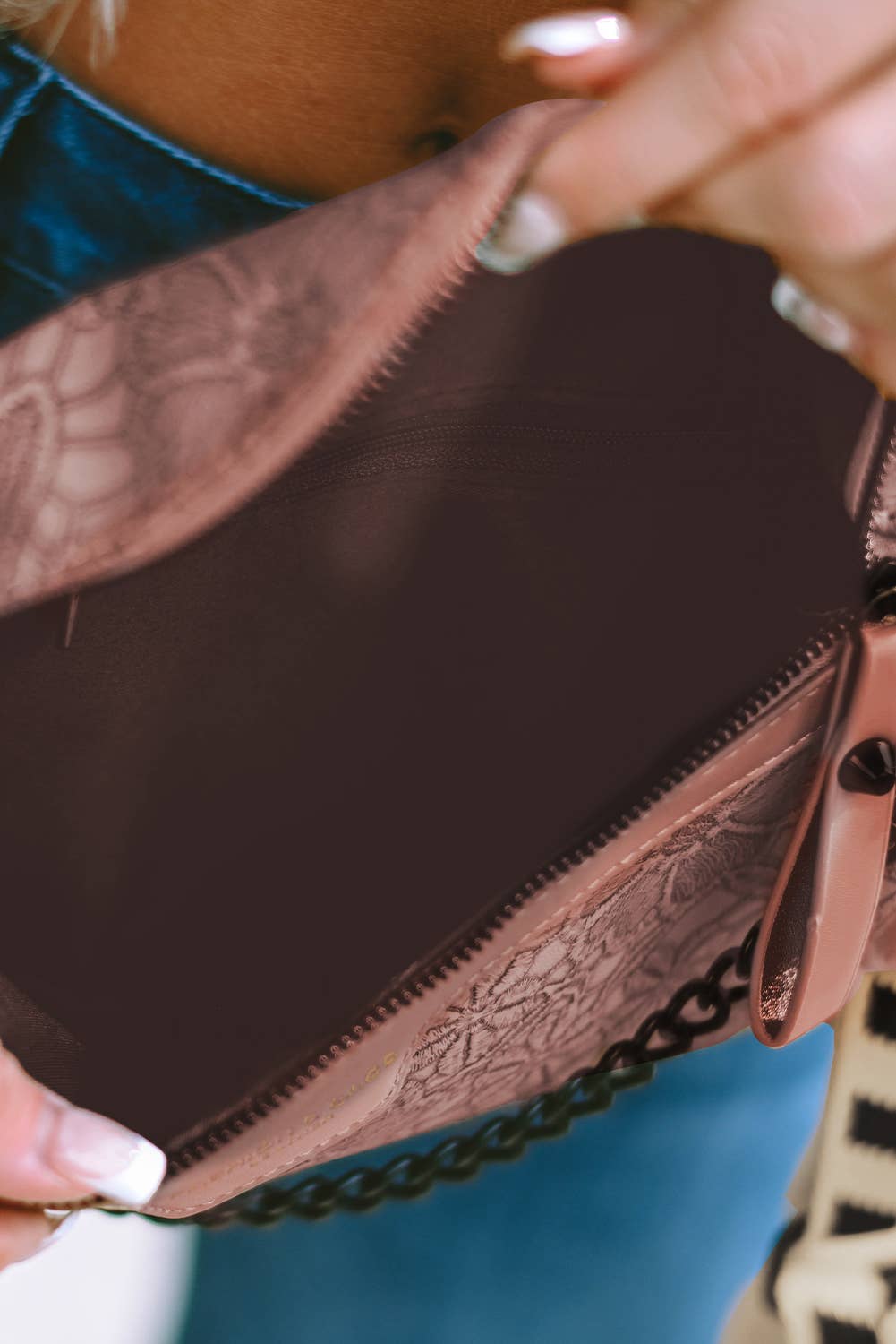 Colorblock Strap Chain Shoulder Bag With Coin Purse: Apricot Pink