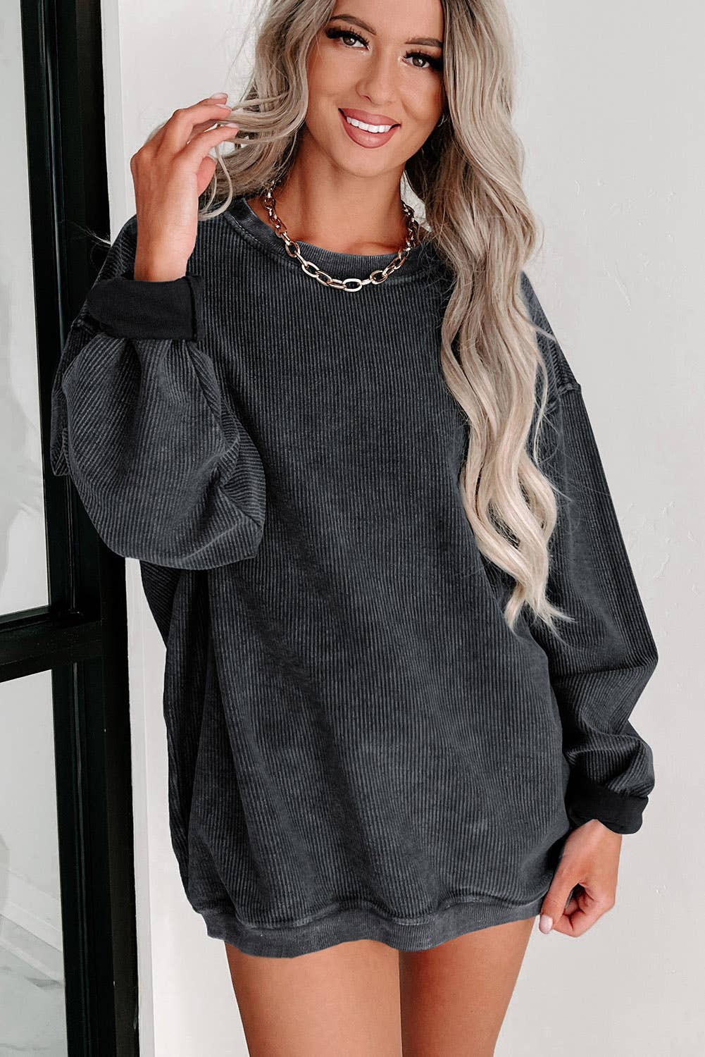 Solid Ribbed Knit Round Neck Pullover Sweatshirt: Black / 100%Polyester / XL