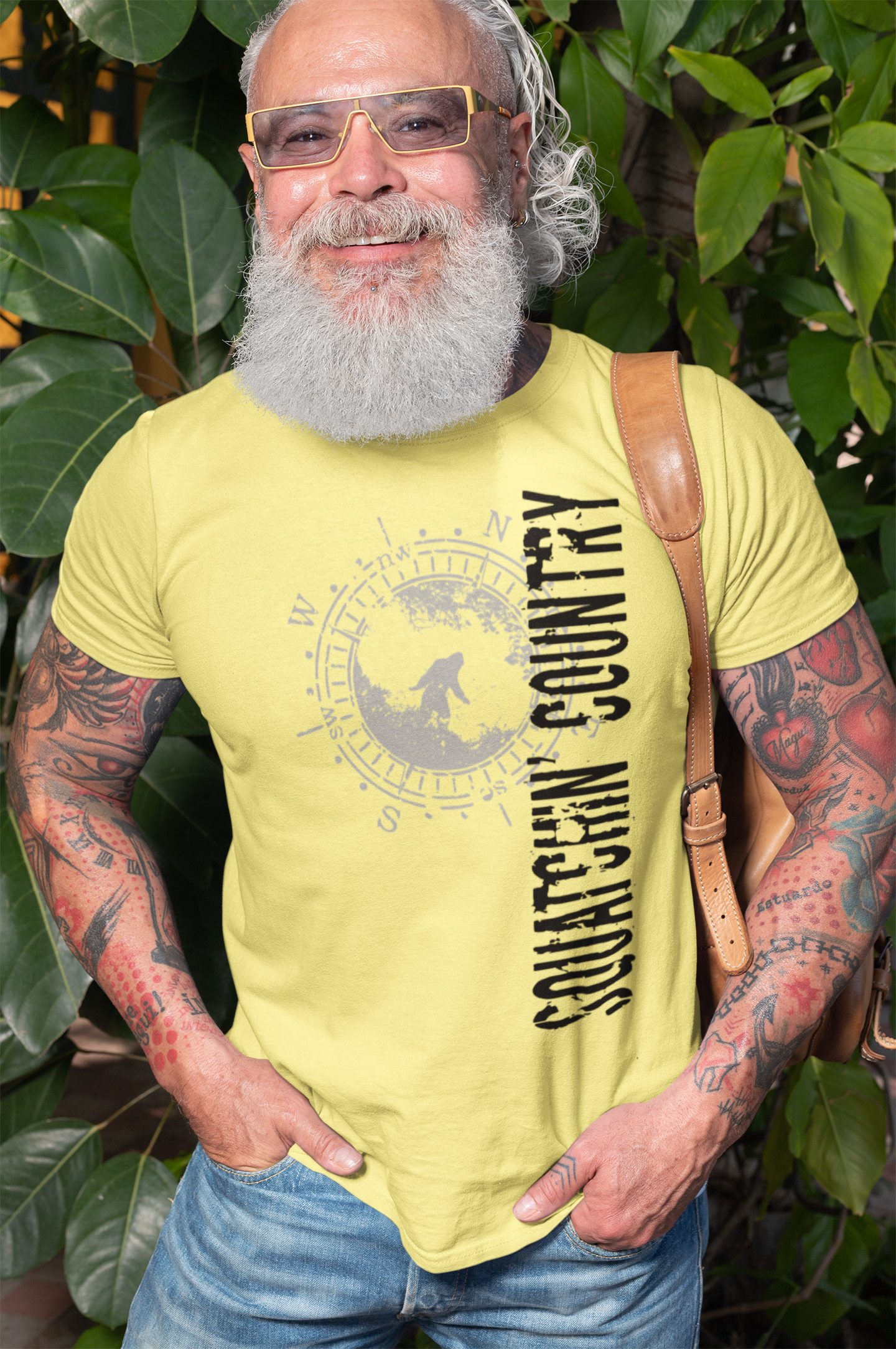 Squatchin' Country designer shirt: Navy / 4X