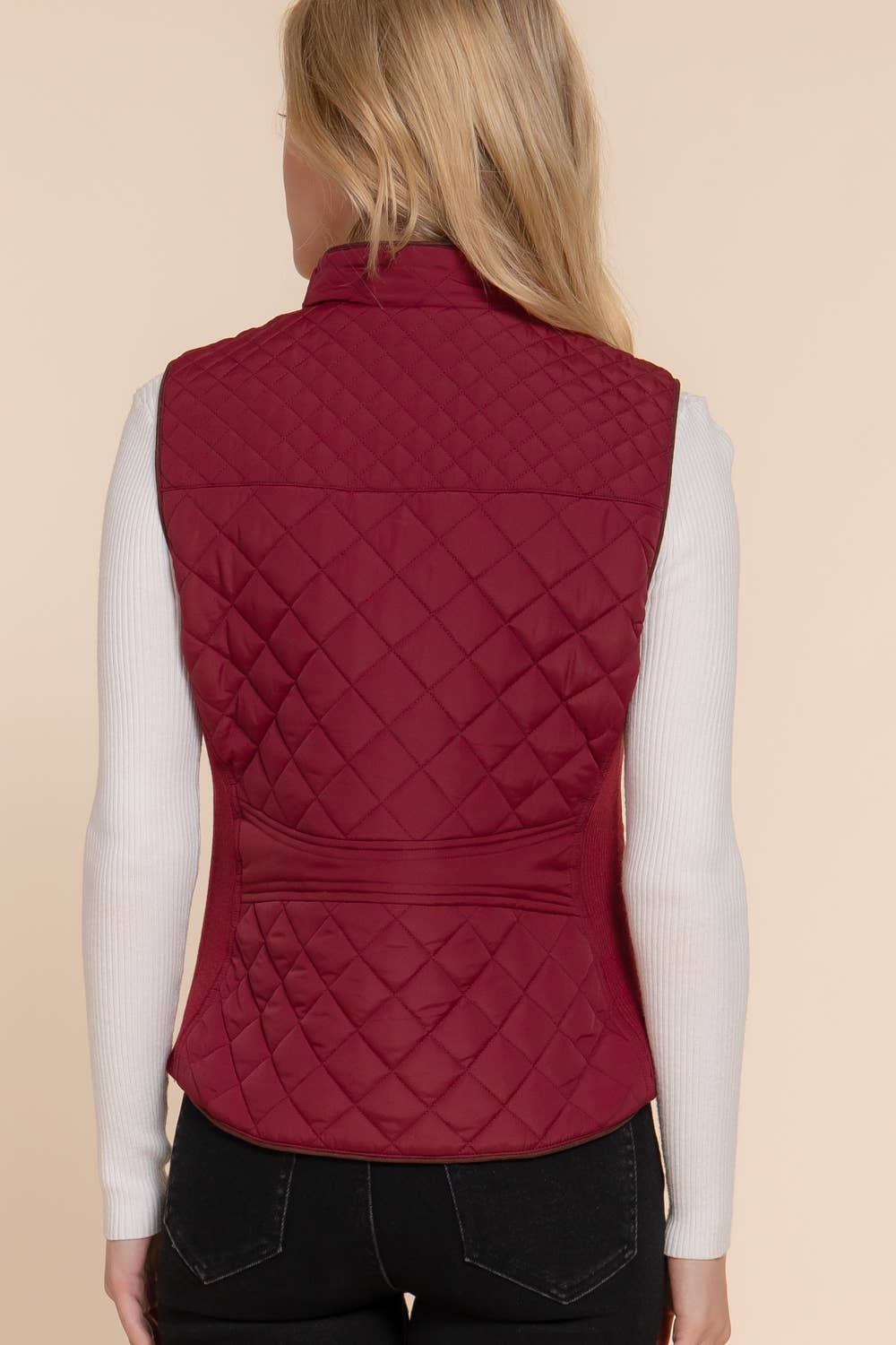Suede Piping Detail Rib Quilted Padding Vest: WHT-white / L