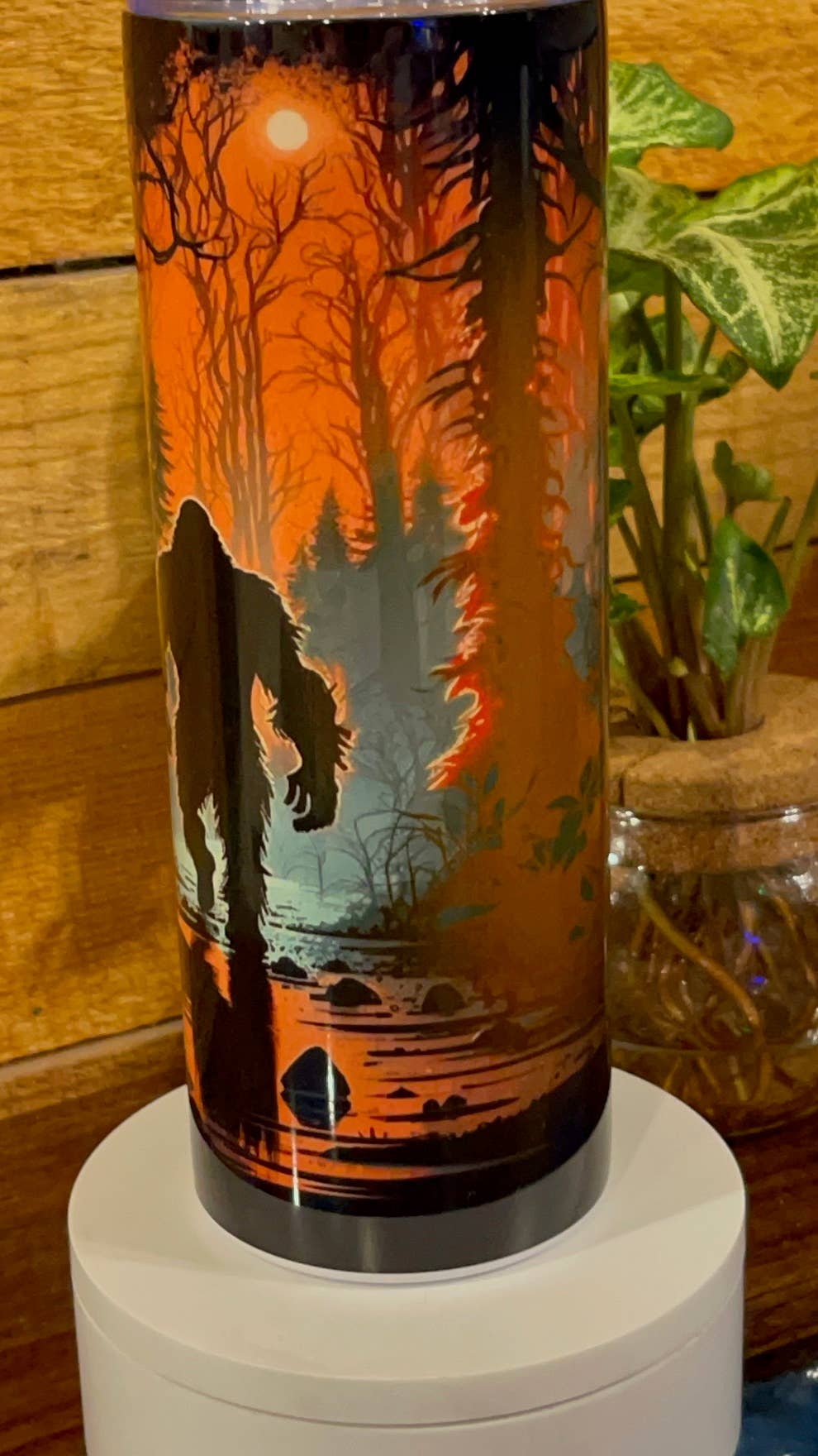Bigfoot sunset swamp tumbler 20 oz stainless steel w/straw
