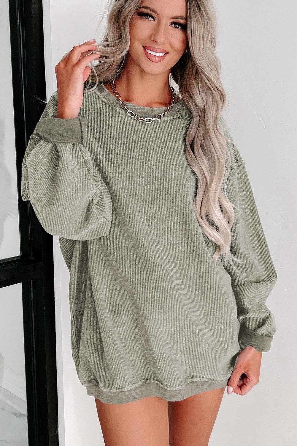 Solid Ribbed Knit Round Neck Pullover Sweatshirt: Black / 100%Polyester / XL