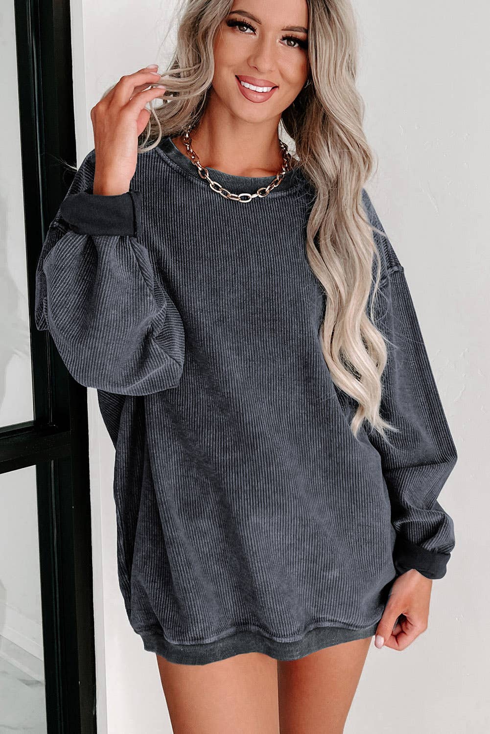 Solid Ribbed Knit Round Neck Pullover Sweatshirt: Black / 100%Polyester / XL