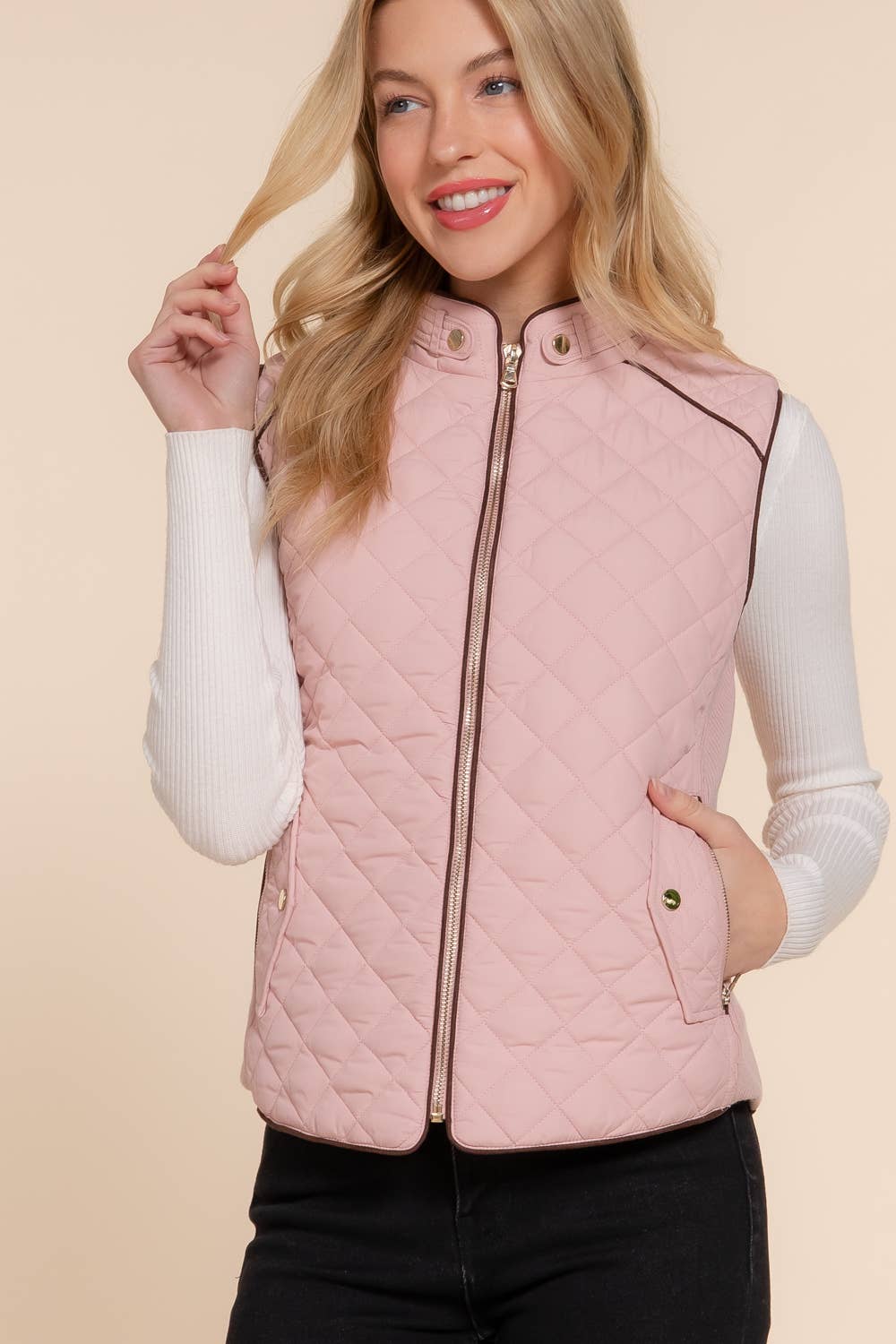 Suede Piping Detail Rib Quilted Padding Vest: TPE-pale taupe / S