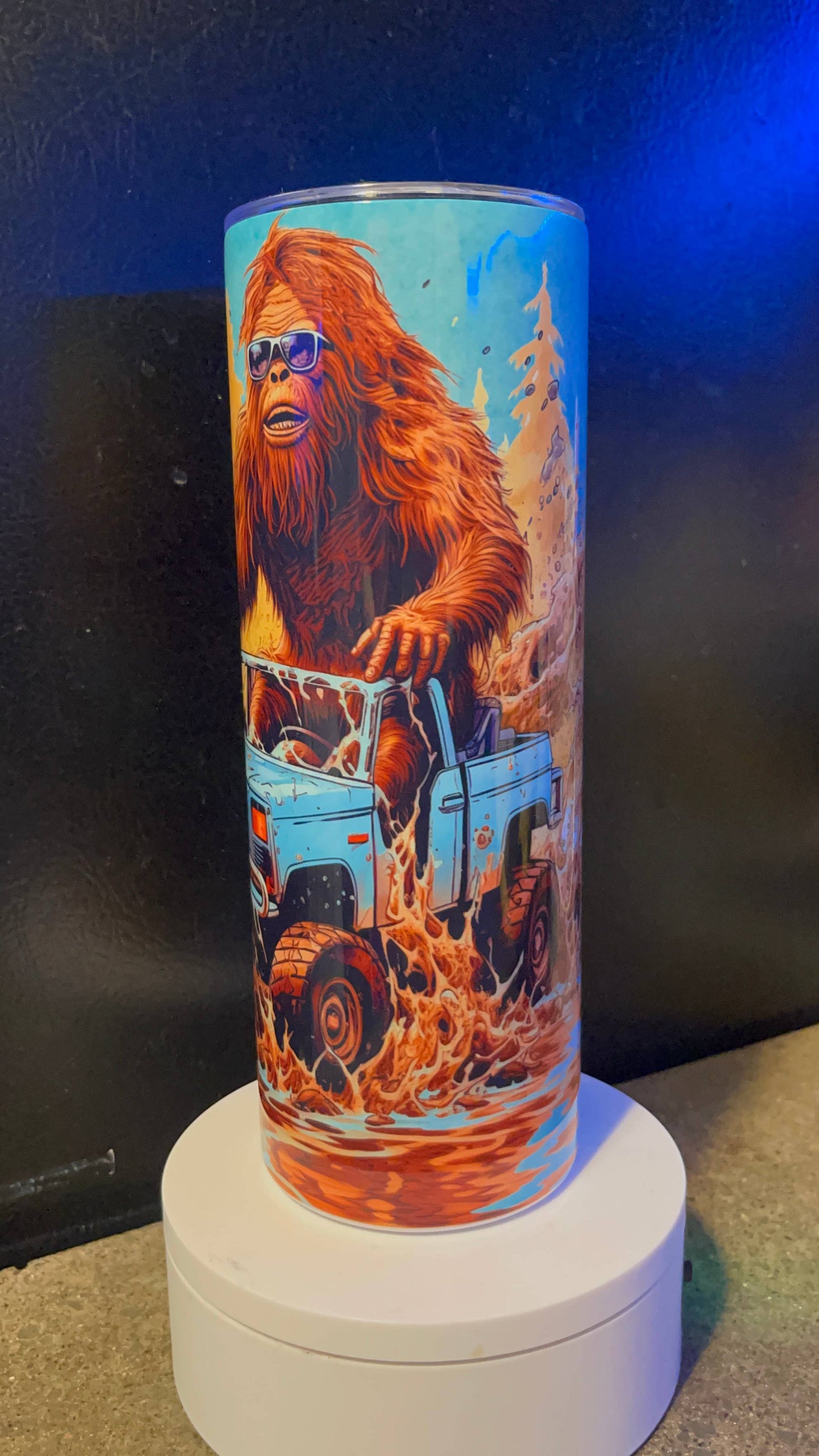 Bigfoot 4x4 mudding tumbler 20 oz stainless steel w/straw