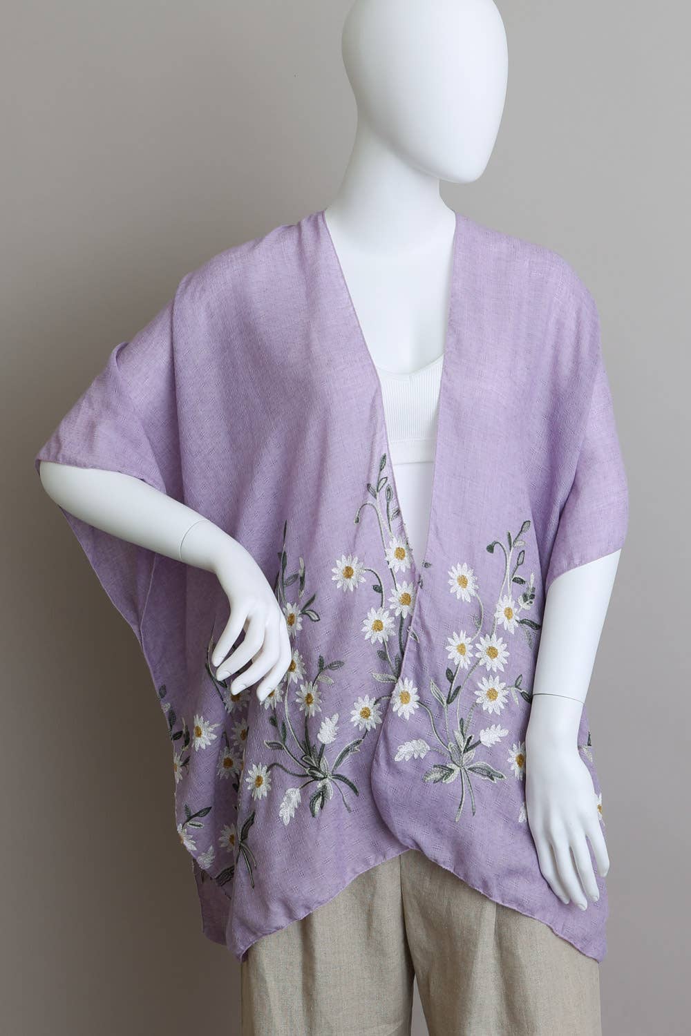 Get NOW! Bestselling Spring Daisy Woven Kimono 🌼: Ivory