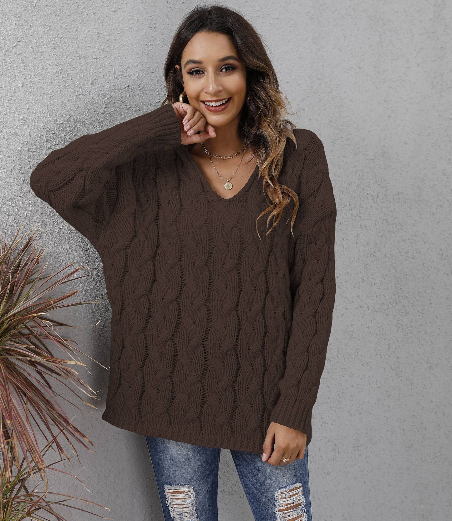 Thick twist knit V-neck hooded pullover sweater: WINE / (S) 1