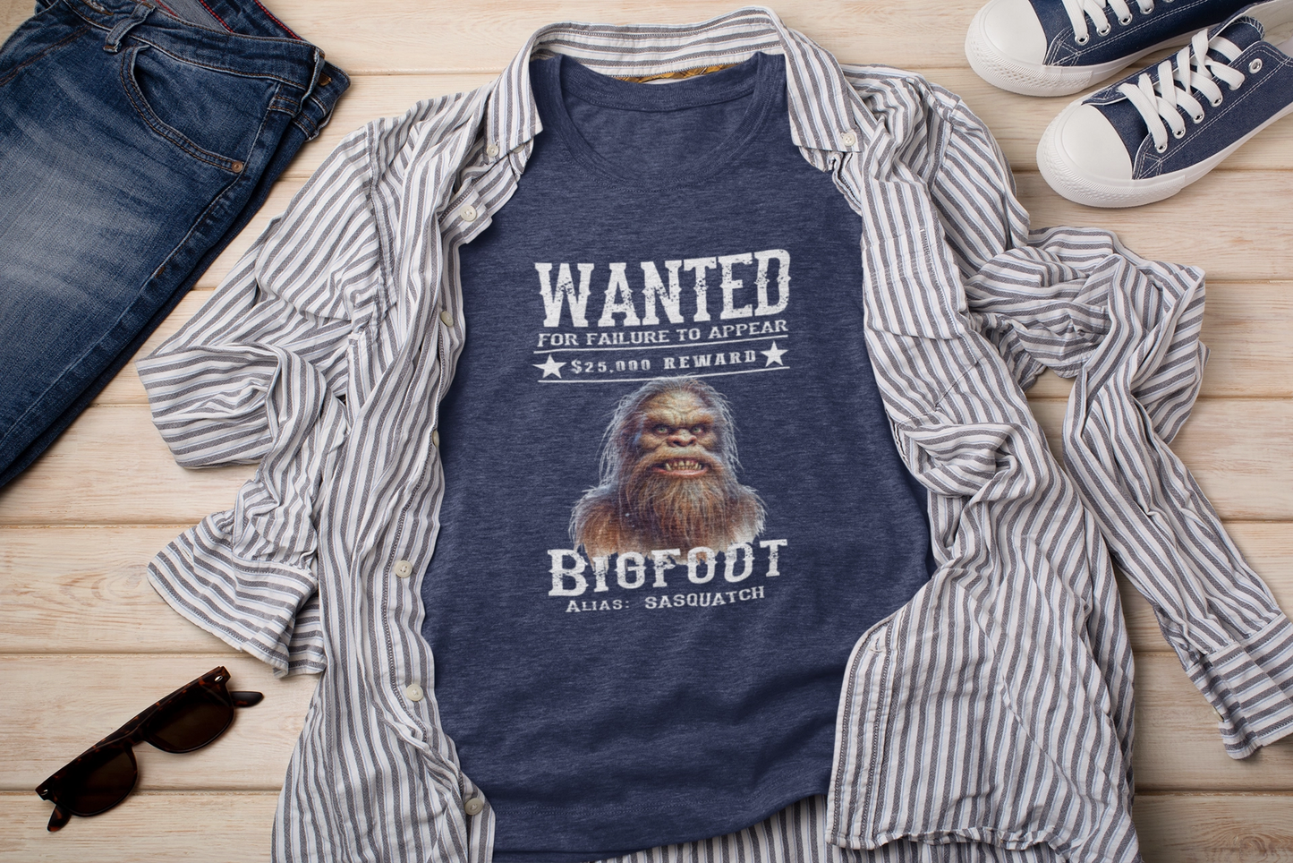 Bigfoot Wanted - Tshirt