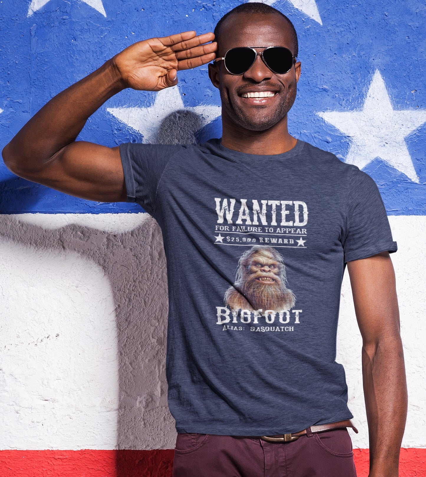 Bigfoot Wanted - Tshirt