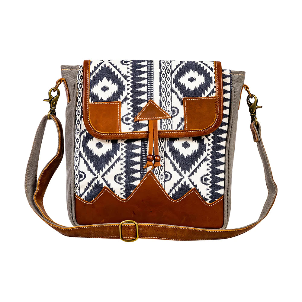 SONOMA WAY SHOULDER BAG